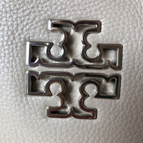 🔥NEW w/TAGS🔥Tory Burch Britten Tote—French Gray - Picture 2 of 14